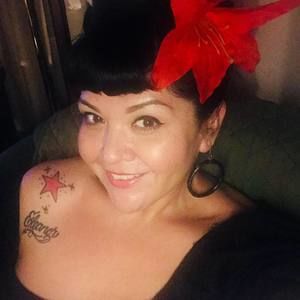 Meet your Posher, Tracy